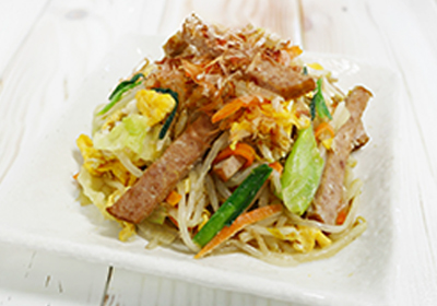 ソーセージステーキのチャンプルー