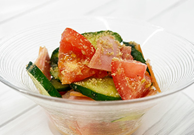 ロースハムと夏野菜の中華風ごまたっぷりサラダ