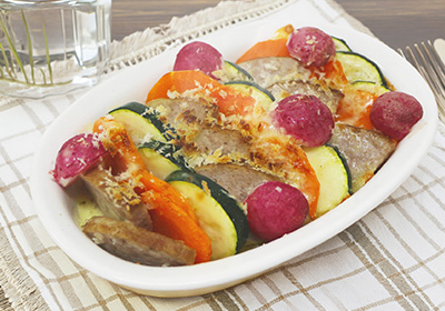 ソーセージステーキと彩り野菜のトースター焼き